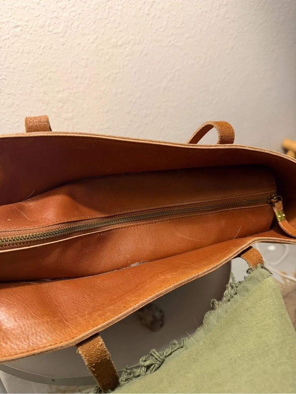 Madewell Zip Top Transport tote - Picture 10 of 10